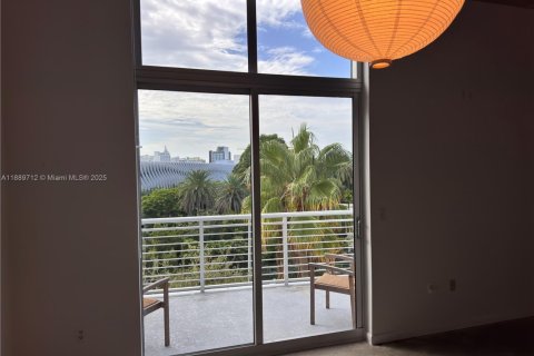 Снять в аренду кондоминиум в Майами-Бич, Флорида 1 спальня, 106.37м2, № 1938951 - фото 4