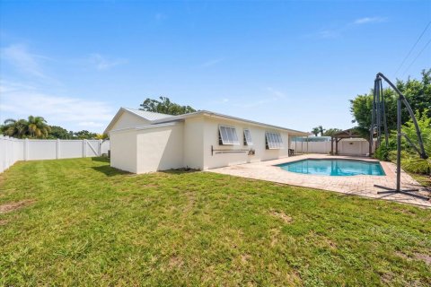 Villa ou maison à vendre à Seminole, Floride: 3 chambres, 160.81 m2 № 2314638 - photo 12