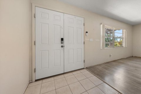 Villa ou maison à vendre à Seminole, Floride: 3 chambres, 160.81 m2 № 2314638 - photo 18