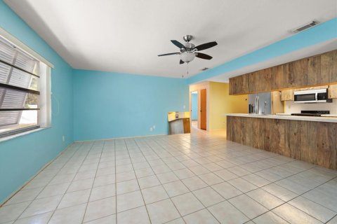 Villa ou maison à vendre à Seminole, Floride: 3 chambres, 160.81 m2 № 2314638 - photo 27