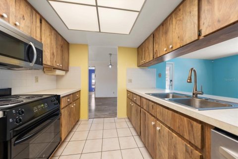 Villa ou maison à vendre à Seminole, Floride: 3 chambres, 160.81 m2 № 2314638 - photo 28