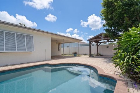 Villa ou maison à vendre à Seminole, Floride: 3 chambres, 160.81 m2 № 2314638 - photo 3