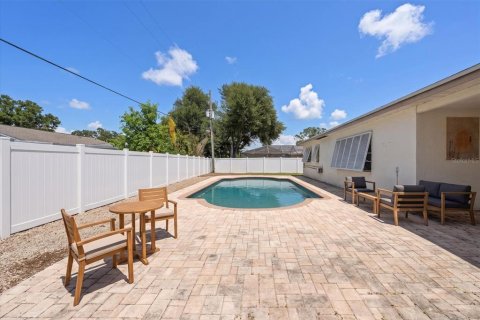 Villa ou maison à vendre à Seminole, Floride: 3 chambres, 160.81 m2 № 2314638 - photo 5
