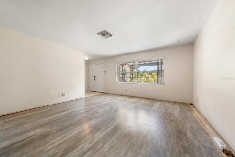 Villa ou maison à vendre à Seminole, Floride: 3 chambres, 160.81 m2 № 2314638 - photo 21