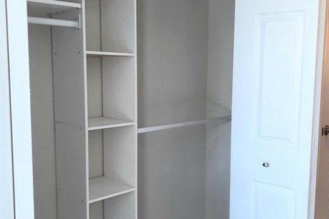 Copropriété à louer à Delray Beach, Floride: 2 chambres, 94.11 m2 № 2414354 - photo 4