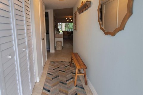 Copropriété à louer à Delray Beach, Floride: 2 chambres, 94.11 m2 № 2414354 - photo 2