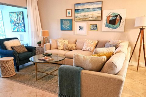 Condo à Delray Beach, Floride, 2 chambres  № 2414354