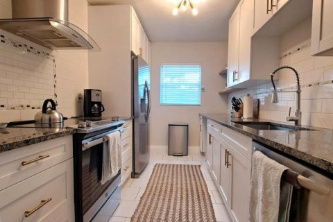Copropriété à louer à Delray Beach, Floride: 2 chambres, 94.11 m2 № 2414354 - photo 5