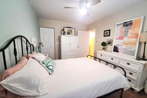Copropriété à louer à Delray Beach, Floride: 2 chambres, 94.11 m2 № 2414354 - photo 16