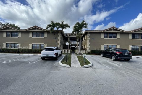 Condominio en alquiler en Coral Springs, Florida, 2 dormitorios, 76.18 m2 № 2041276 - foto 26
