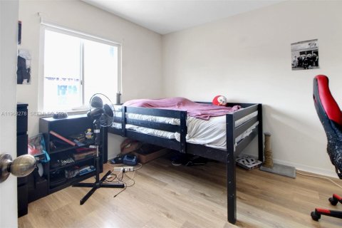 Adosado en venta en Miramar, Florida, 4 dormitorios, 159.61 m2 № 2029380 - foto 24