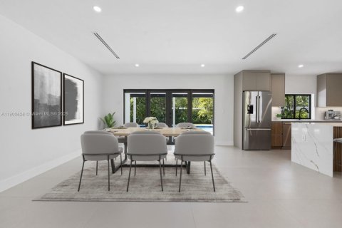 Villa ou maison à vendre à Palmetto Bay, Floride: 4 chambres, 220.55 m2 № 1970393 - photo 7