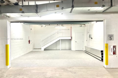 Copropriété à vendre à Sunny Isles Beach, Floride № 2035012 - photo 6