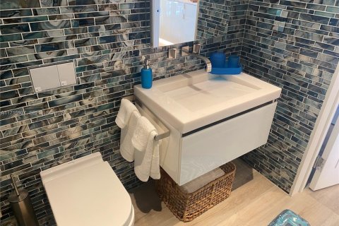 Copropriété à vendre à Sunny Isles Beach, Floride № 2035012 - photo 20