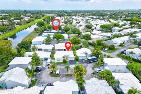 Villa ou maison à louer à Miami, Floride: 3 chambres, 131.46 m2 № 2076197 - photo 5