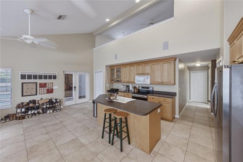 Villa ou maison à vendre à Trinity, Floride: 4 chambres, 212.47 m2 № 2225424 - photo 3