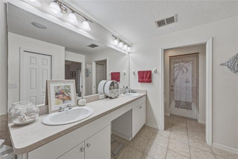 Villa ou maison à vendre à Trinity, Floride: 4 chambres, 212.47 m2 № 2225424 - photo 24