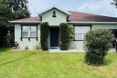 Villa ou maison à vendre à Kissimmee, Floride: 4 chambres, 207.73 m2 № 1905526 - photo 1