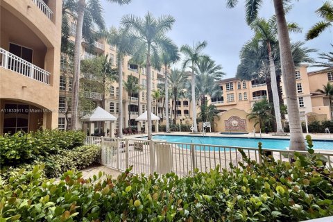 Condo in Aventura, Florida, 2 bedrooms  № 1816475 - photo 15