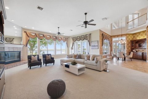 Casa en venta en Tarpon Springs, Florida, 5 dormitorios, 741.55 m2 № 1718790 - foto 23