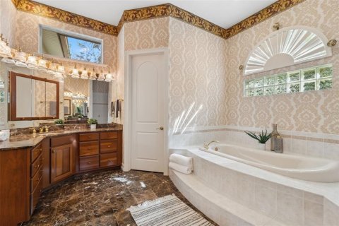 Casa en venta en Tarpon Springs, Florida, 5 dormitorios, 741.55 m2 № 1718790 - foto 30