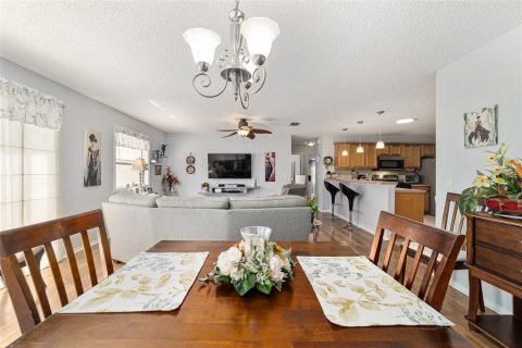 Villa ou maison à vendre à The Villages, Floride: 2 chambres, 107.4 m2 № 1630150 - photo 8