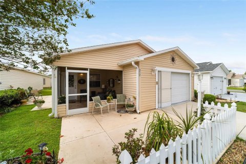 Villa ou maison à vendre à The Villages, Floride: 2 chambres, 107.4 m2 № 1630150 - photo 2