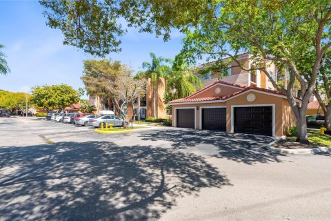 Copropriété à vendre à Miramar, Floride: 3 chambres, 104.52 m2 № 2182715 - photo 21