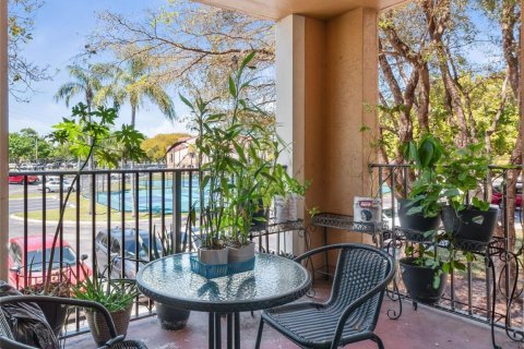 Copropriété à vendre à Miramar, Floride: 3 chambres, 104.52 m2 № 2182715 - photo 18