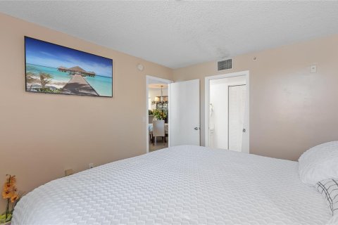 Copropriété à vendre à Miramar, Floride: 3 chambres, 104.52 m2 № 2182715 - photo 10
