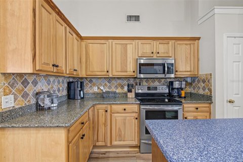 Villa ou maison à vendre à Lakeland, Floride: 3 chambres, 171.03 m2 № 2436692 - photo 15
