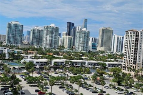 Condominio en venta en Sunny Isles Beach, Florida, 1 dormitorio № 2088949 - foto 3
