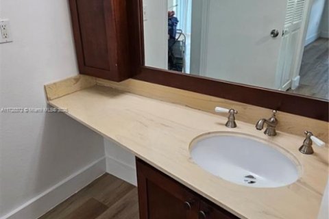 Condominio en venta en Sunny Isles Beach, Florida, 1 dormitorio № 2088949 - foto 6
