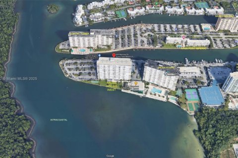 Condominio en venta en Sunny Isles Beach, Florida, 1 dormitorio № 2088949 - foto 4