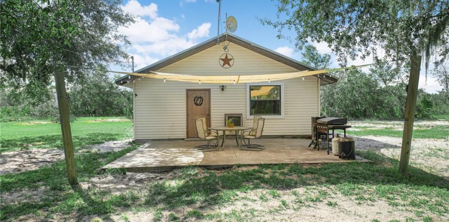 Casa en Ona, Florida 3 dormitorios, 119.29 m2 № 1908702