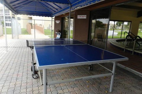 Condo in Sunrise, Florida, 1 bedroom  № 1954119 - photo 28