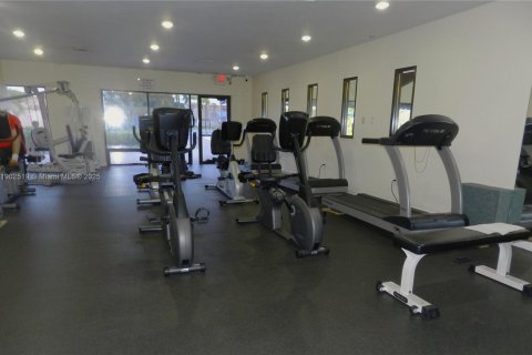 Condo in Sunrise, Florida, 1 bedroom  № 1954119 - photo 29
