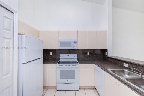 Condo in Homestead, Florida, 3 bedrooms  № 2001577 - photo 7