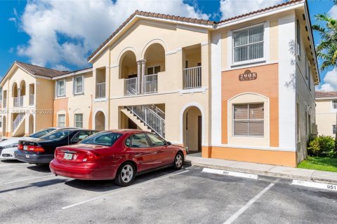 Condo in Homestead, Florida, 3 bedrooms  № 2001577 - photo 3