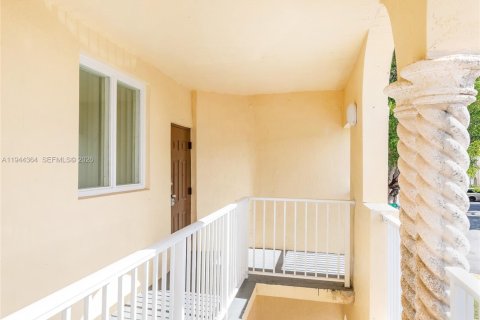 Condo in Homestead, Florida, 3 bedrooms  № 2001577 - photo 4