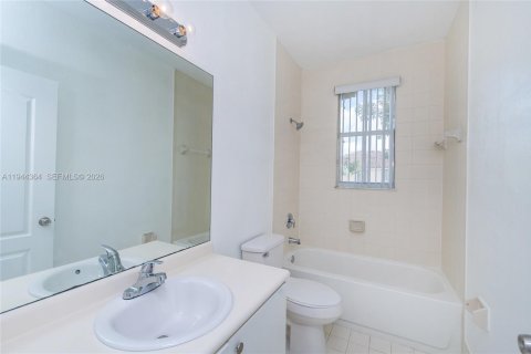 Condo in Homestead, Florida, 3 bedrooms  № 2001577 - photo 14