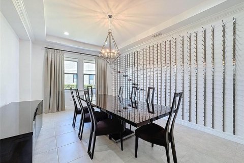 Casa en venta en Tampa, Florida, 4 dormitorios, 357.12 m2 № 1657729 - foto 17