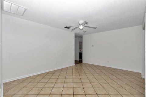 Villa ou maison à vendre à Dunnellon, Floride: 3 chambres, 337.7 m2 № 1716564 - photo 14