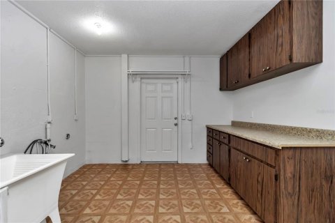 Villa ou maison à vendre à Dunnellon, Floride: 3 chambres, 337.7 m2 № 1716564 - photo 15