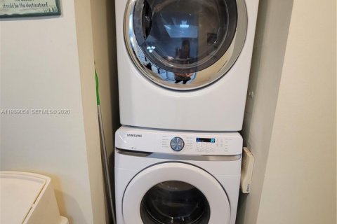 Снять в аренду кондоминиум в Санни-Айлс-Бич, Флорида 1 спальня, 89.19м2, № 2152651 - фото 13