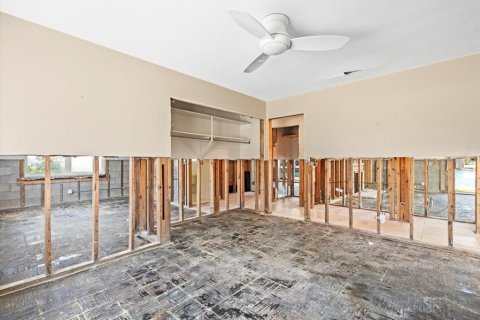 House in Saint Pete Beach, Florida 3 bedrooms, 218.32 sq.m. № 1687144 - photo 14