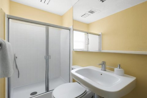 House in Saint Pete Beach, Florida 3 bedrooms, 218.32 sq.m. № 1687144 - photo 27