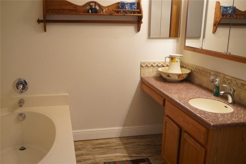 Casa en venta en Kissimmee, Florida, 4 dormitorios, 264.21 m2 № 2236537 - foto 11