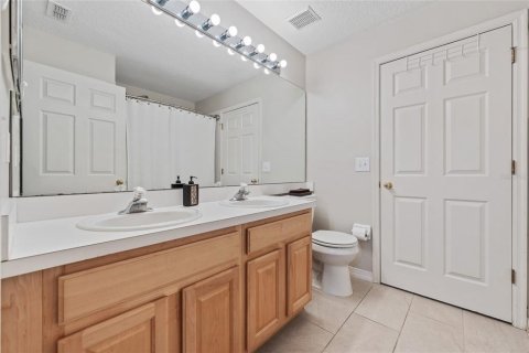 Villa ou maison à vendre à Oviedo, Floride: 4 chambres, 190.64 m2 № 2407085 - photo 15