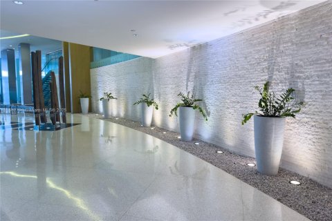 Купить кондоминиум в Майами, Флорида 2 спальни, 102.1м2, № 1983351 - фото 27